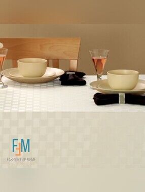 Reflections Off White Microfiber Table Linen 60 X 120 Fabric Table Cloth New!